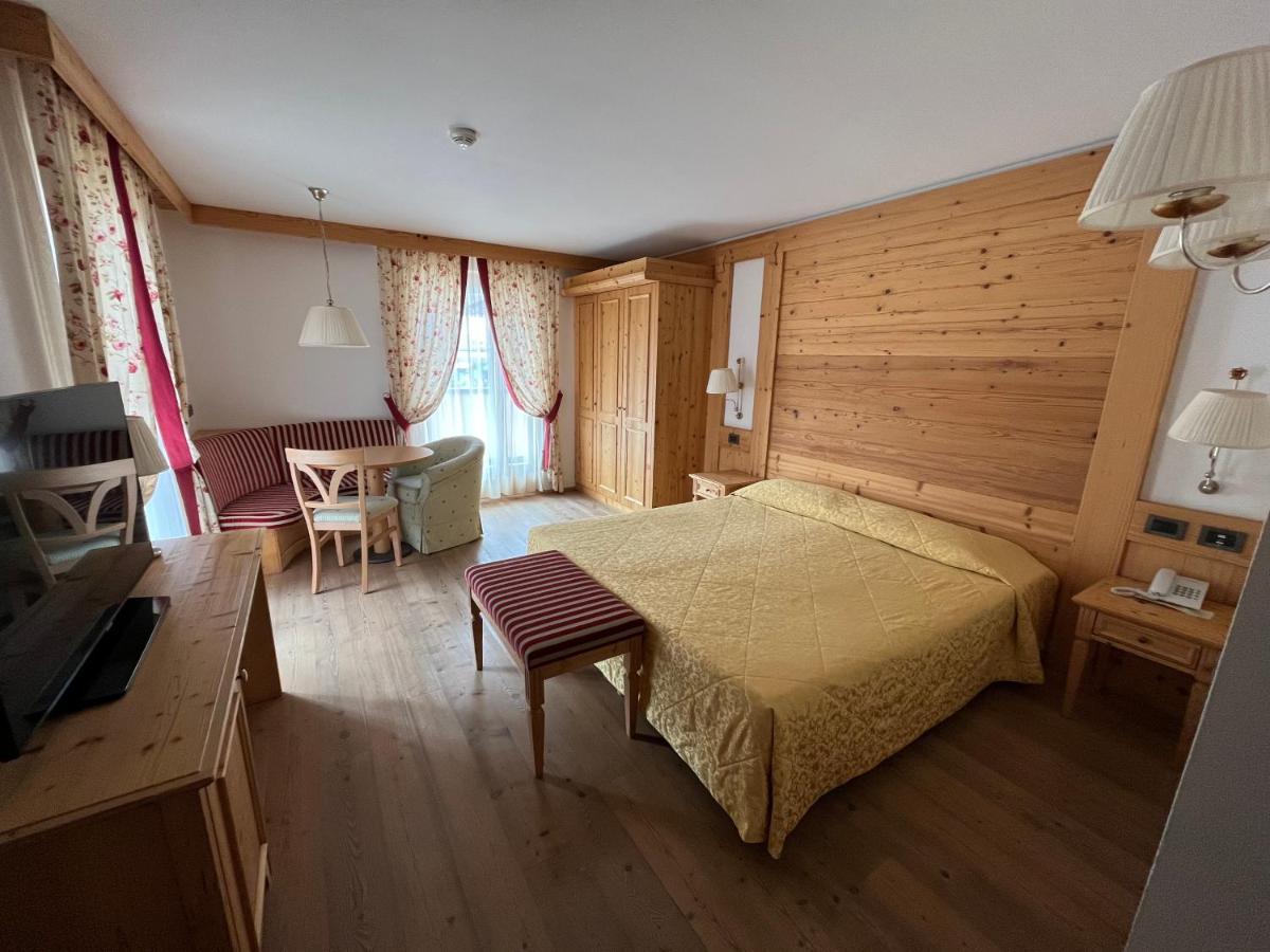 Campiglio Bellavista Hotel Madonna di Campiglio Luaran gambar